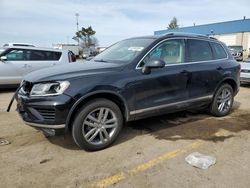 Salvage cars for sale at Woodhaven, MI auction: 2015 Volkswagen Touareg V6