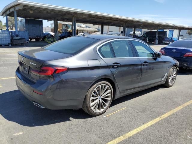 2022 BMW 530E