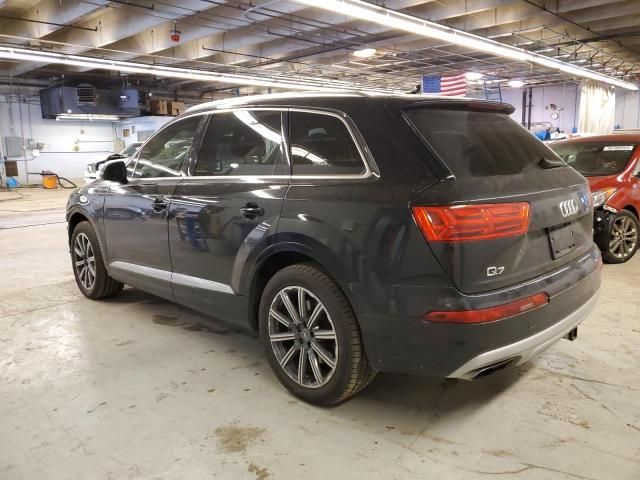 2017 Audi Q7 Premium Plus