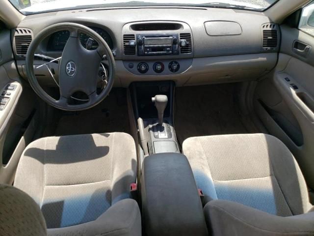 2002 Toyota Camry LE