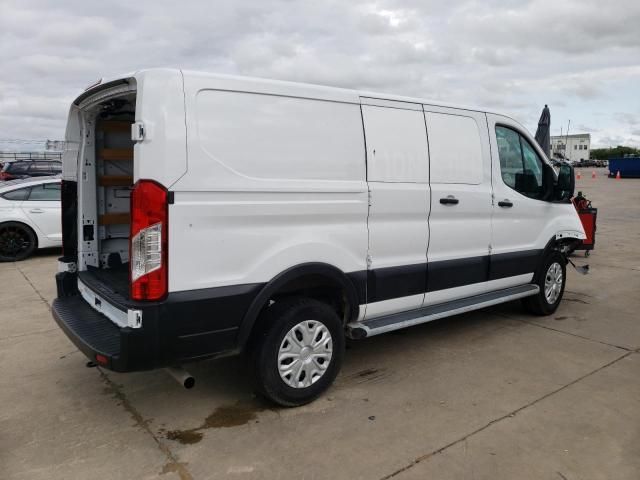 2022 Ford Transit T-250