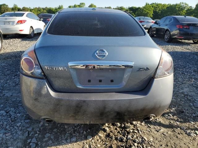 2010 Nissan Altima Base