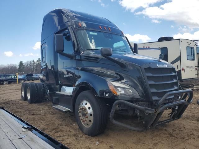 2022 Freightliner Cascadia 126