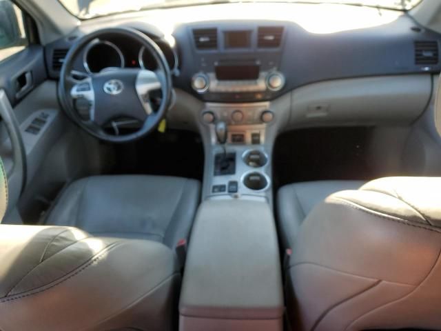 2011 Toyota Highlander Base