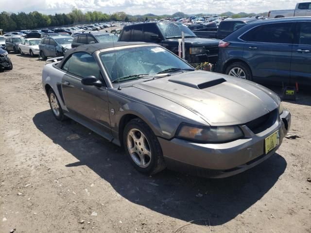 2004 Ford Mustang