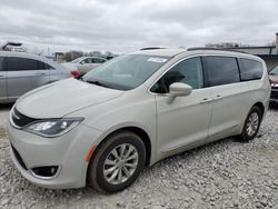 Clean Title Cars for sale at auction: 2017 Chrysler Pacifica Touring L