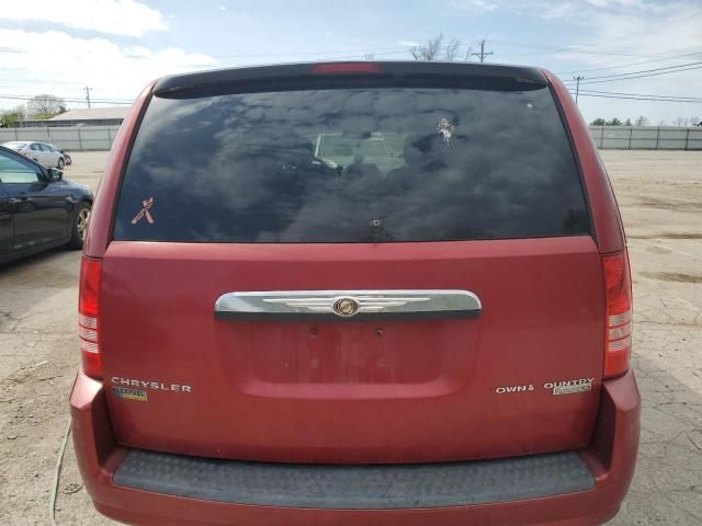 2009 Chrysler Town & Country LX