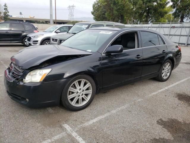 2005 Toyota Avalon XL