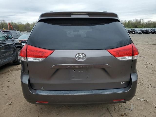 2011 Toyota Sienna LE