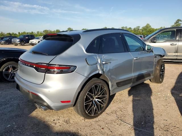 2023 Porsche Macan Base