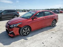 KIA Forte fe Vehiculos salvage en venta: 2019 KIA Forte FE