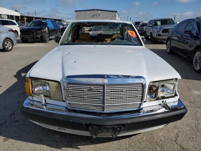 1990 Mercedes-Benz 560 SEL