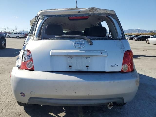 2005 Scion XA