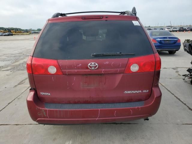 2008 Toyota Sienna XLE