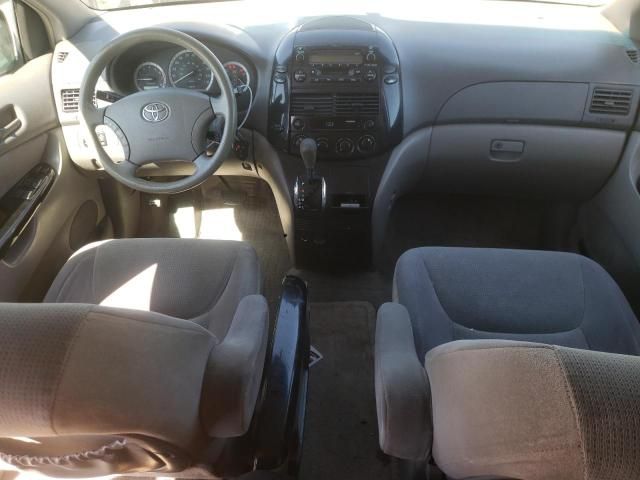 2006 Toyota Sienna CE