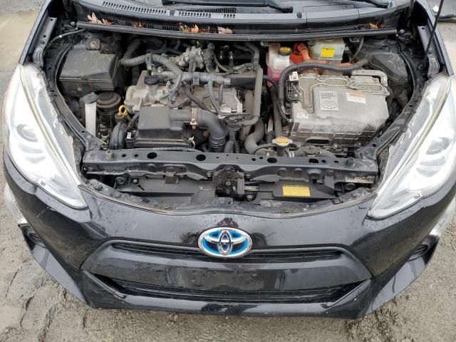 2015 Toyota Prius C