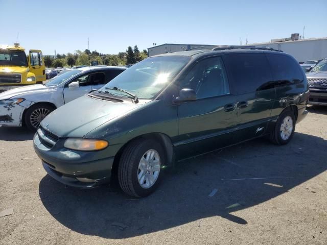 1997 Dodge Grand Caravan SE