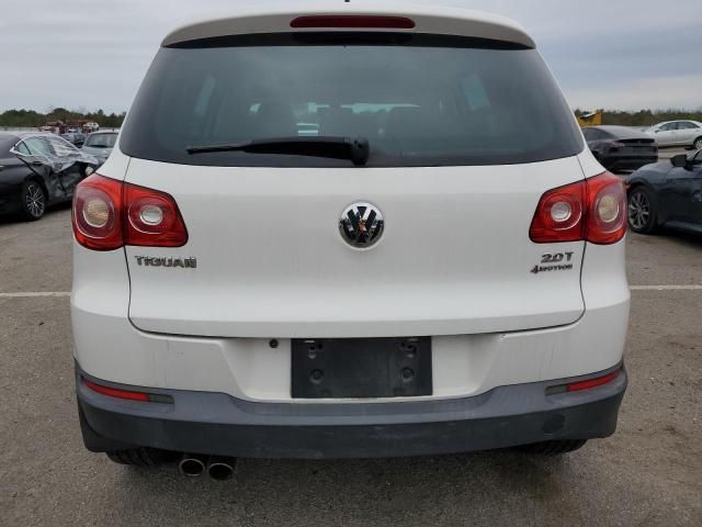 2010 Volkswagen Tiguan SE