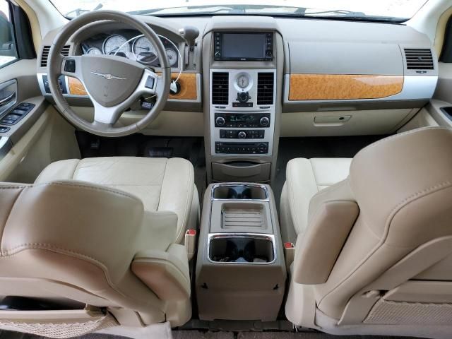 2008 Chrysler Town & Country Limited