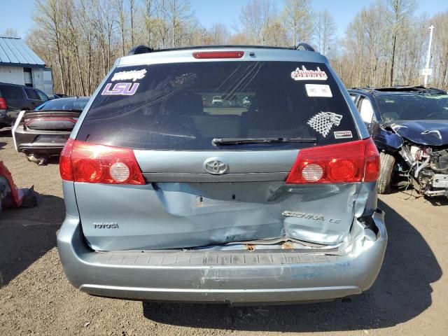 2009 Toyota Sienna CE