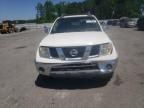 2005 Nissan Frontier Crew Cab LE