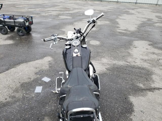 2010 Harley-Davidson Flstn