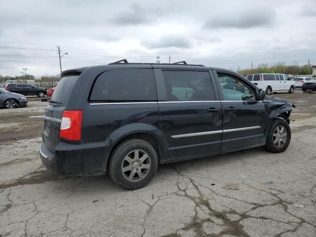 2011 Chrysler Town & Country Touring