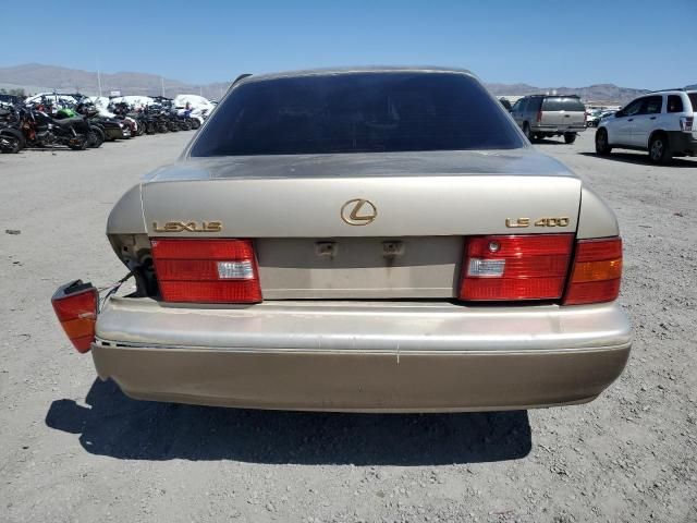 1999 Lexus LS 400