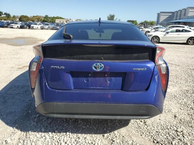 2016 Toyota Prius