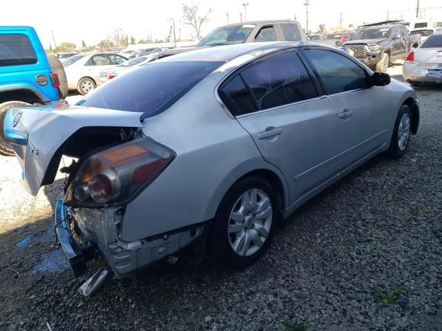 2010 Nissan Altima Base