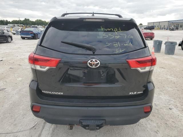 2018 Toyota Highlander SE