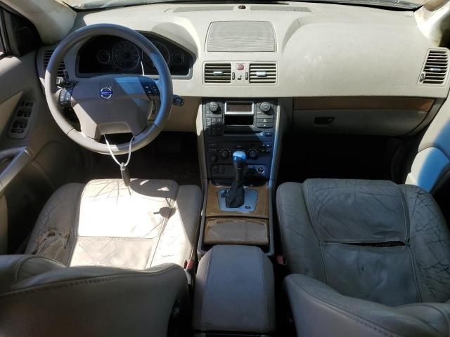 2004 Volvo XC90