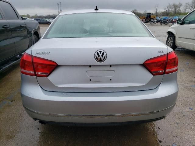 2012 Volkswagen Passat SEL