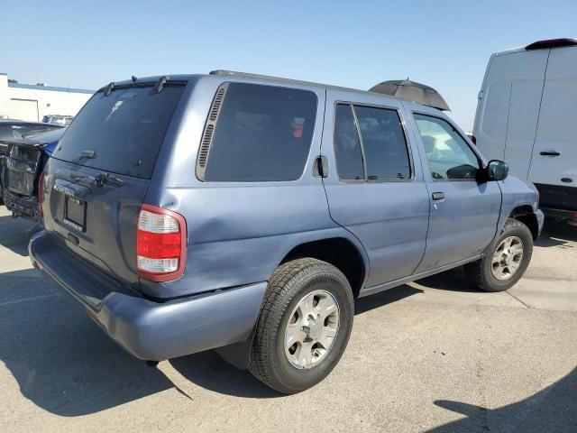 2000 Nissan Pathfinder LE