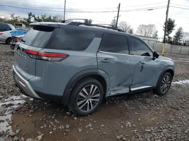 2022 Nissan Pathfinder Platinum