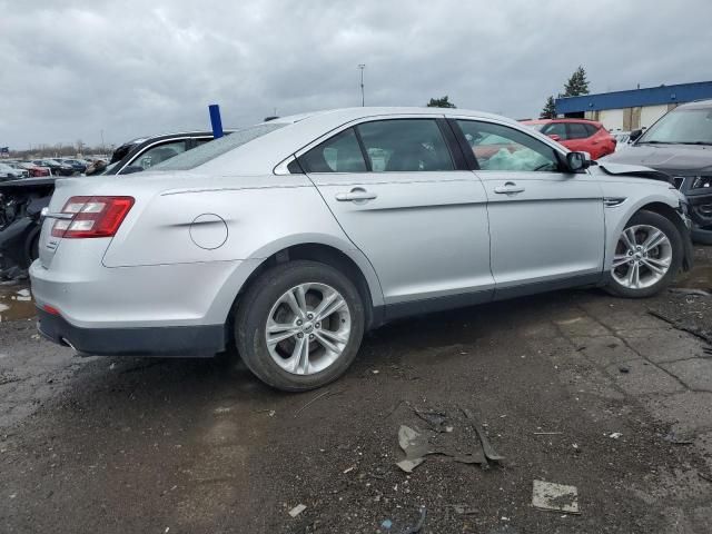 2017 Ford Taurus SEL