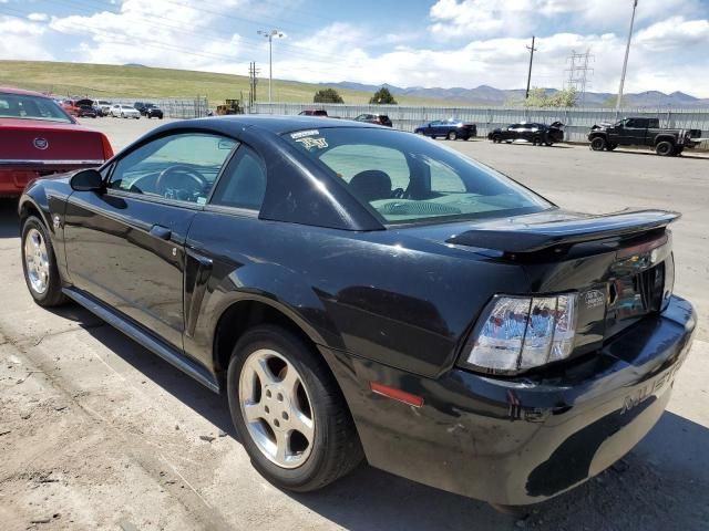 2004 Ford Mustang