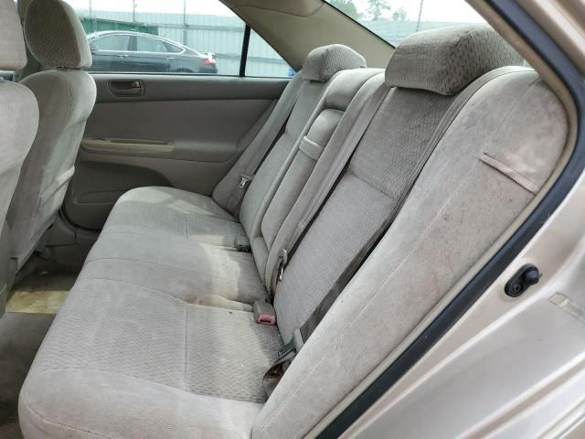 2003 Toyota Camry LE