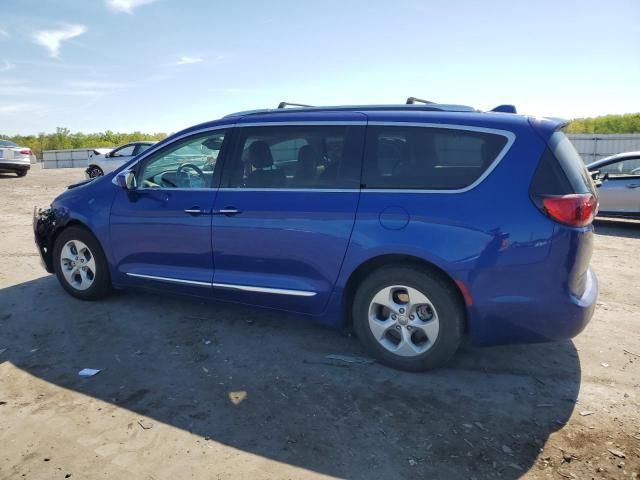 2018 Chrysler Pacifica Hybrid Touring L