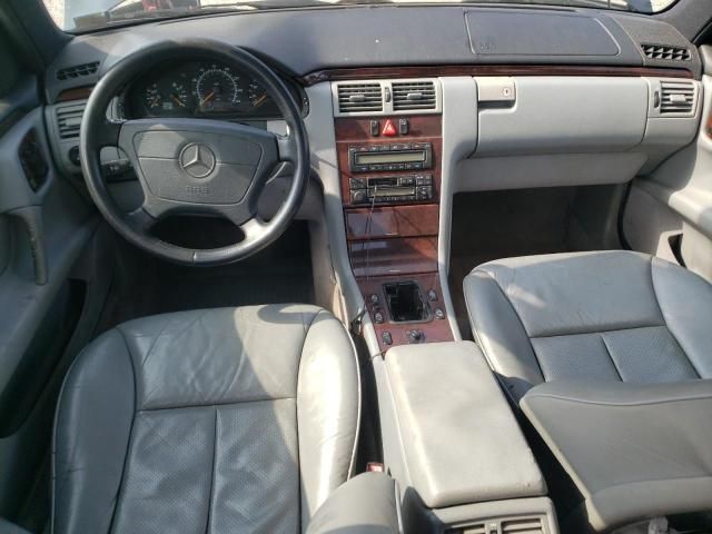 1996 Mercedes-Benz E 320