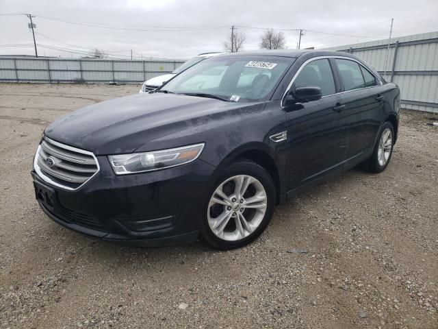 2016 Ford Taurus SEL