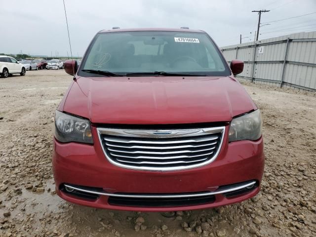 2013 Chrysler Town & Country Touring