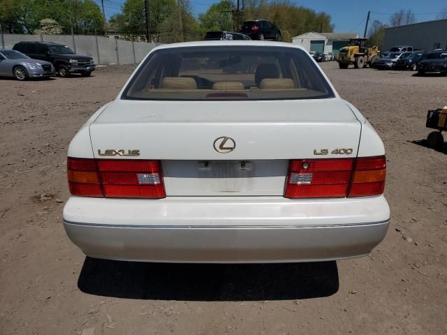 1999 Lexus LS 400