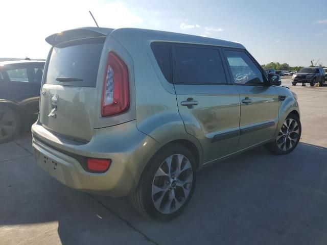 2013 KIA Soul +