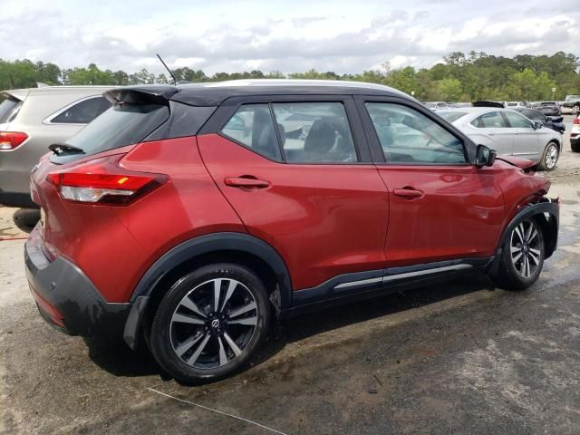 2020 Nissan Kicks SR