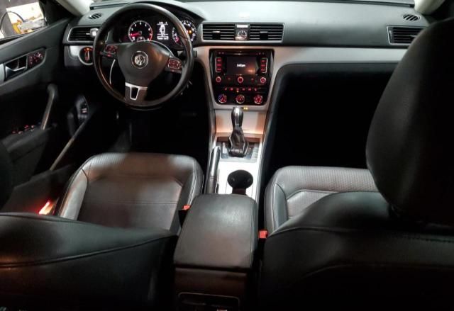 2013 Volkswagen Passat SE