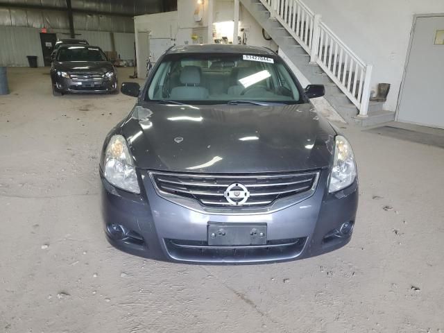 2010 Nissan Altima Base