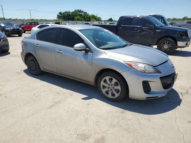 2013 Mazda 3 I