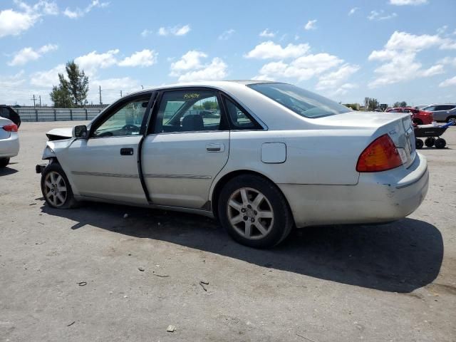 2000 Toyota Avalon XL