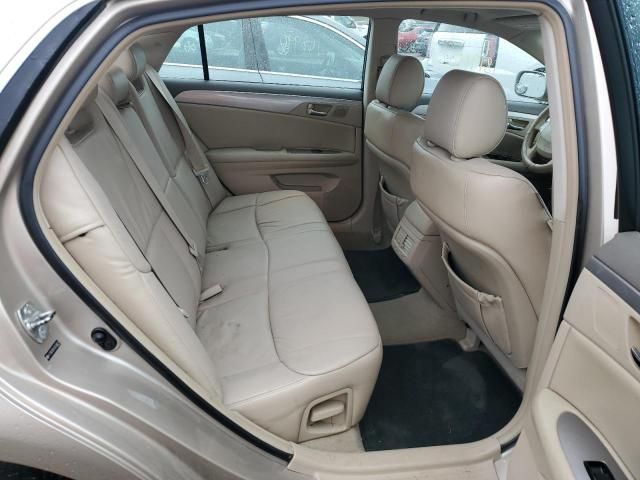 2005 Toyota Avalon XL